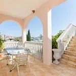 Holiday home House Blue Island Jezera