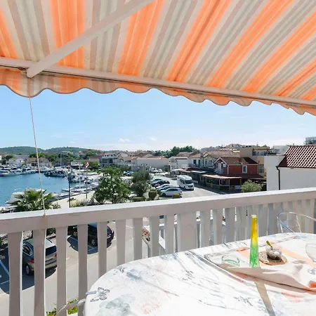 House Blue Island Casa vacanze