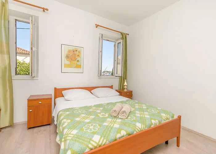 Holiday home House Blue Island Jezera